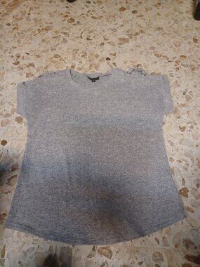 Alison Andrews Women's Light Weight Short Sleeve Sweater M Gray